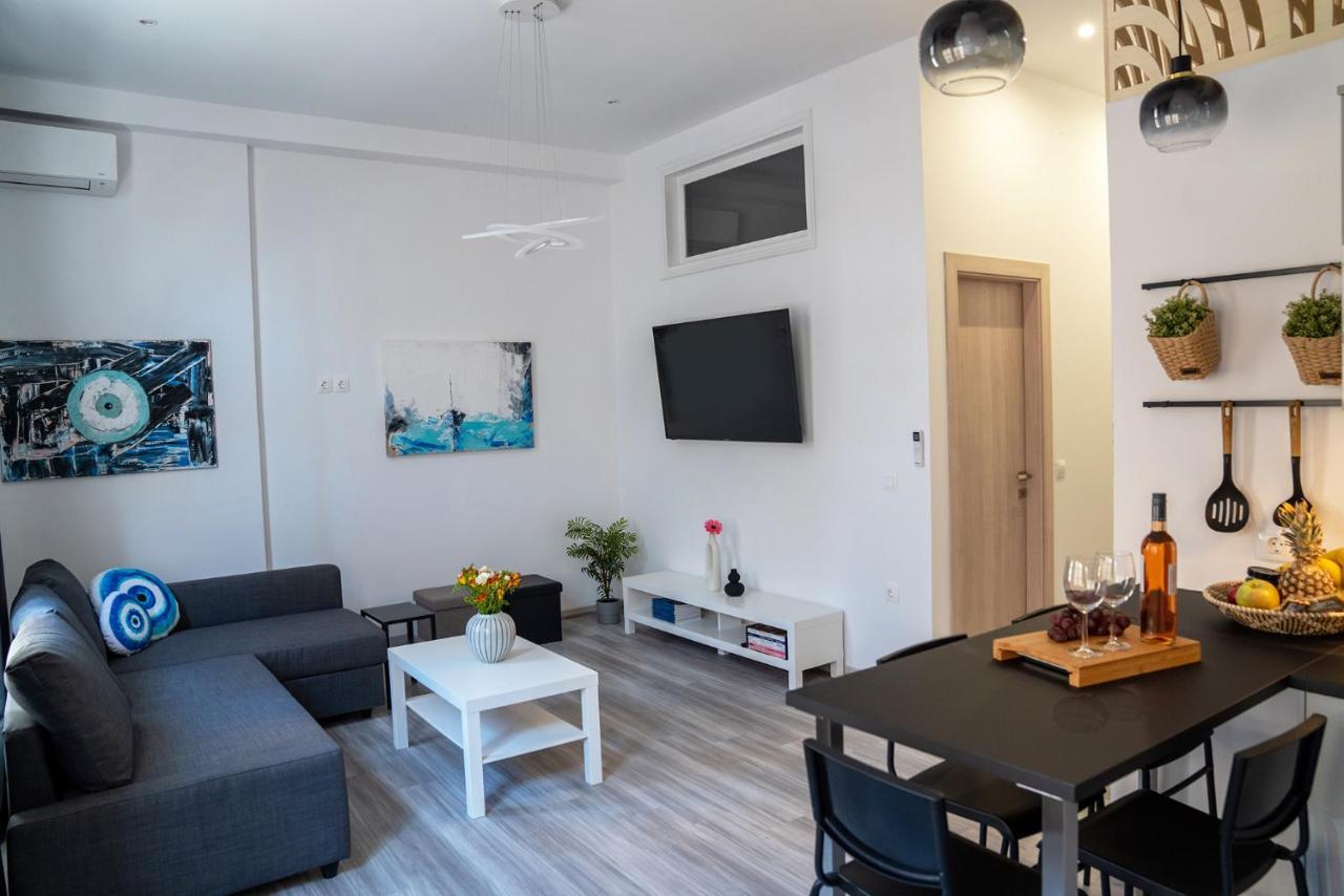 Central Suites Aegina 2 ภายนอก รูปภาพ