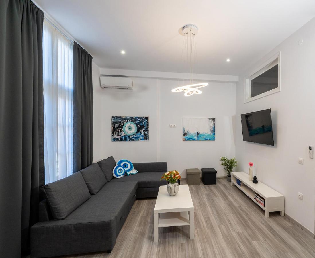 Central Suites Aegina 2 ภายนอก รูปภาพ