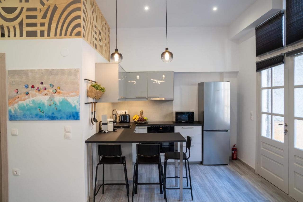 Central Suites Aegina 2 ภายนอก รูปภาพ