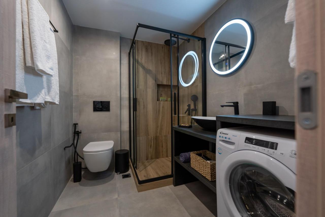 Central Suites Aegina 2 ภายนอก รูปภาพ