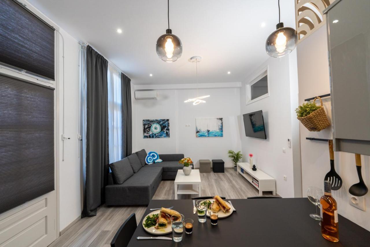 Central Suites Aegina 2 ภายนอก รูปภาพ